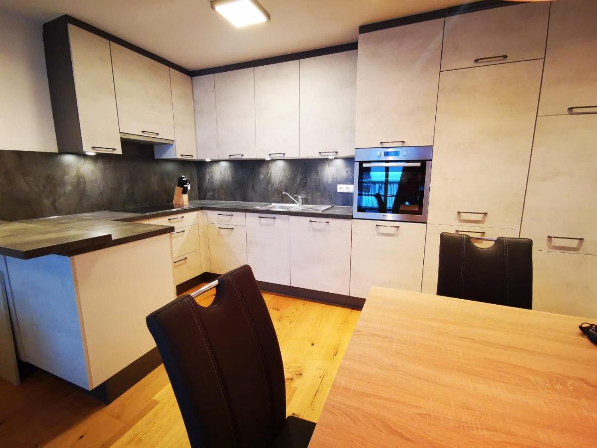 Haus Tschandra San Giovanni di Fumes エクステリア 写真