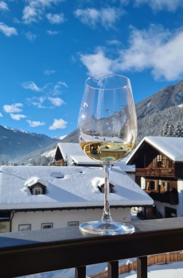 Haus Tschandra San Giovanni di Fumes エクステリア 写真